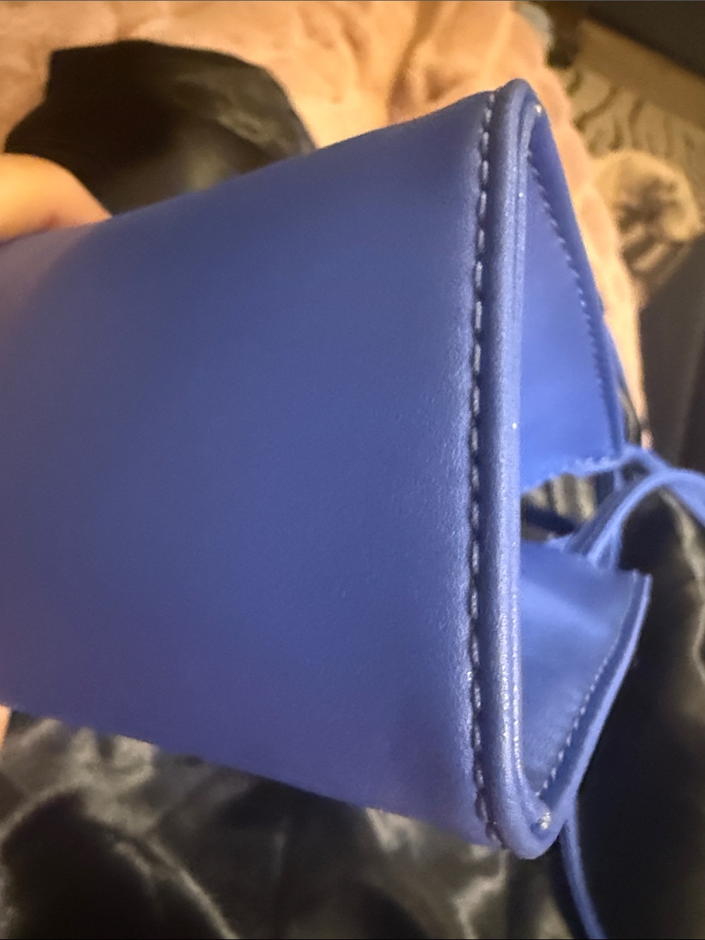 Telfar - Vegan Leather Small Handbag - Blue With Logo on Front - Picture 4 of 5